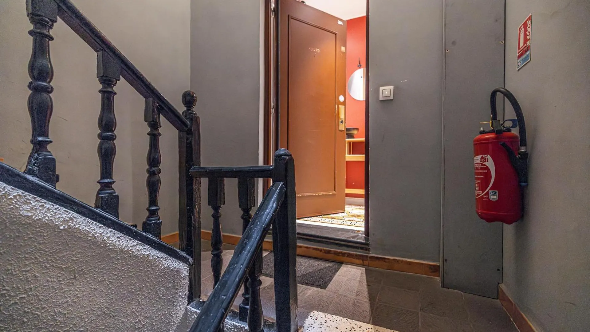 2 Bdr With Independent Studio - Old Town Nice 0*,