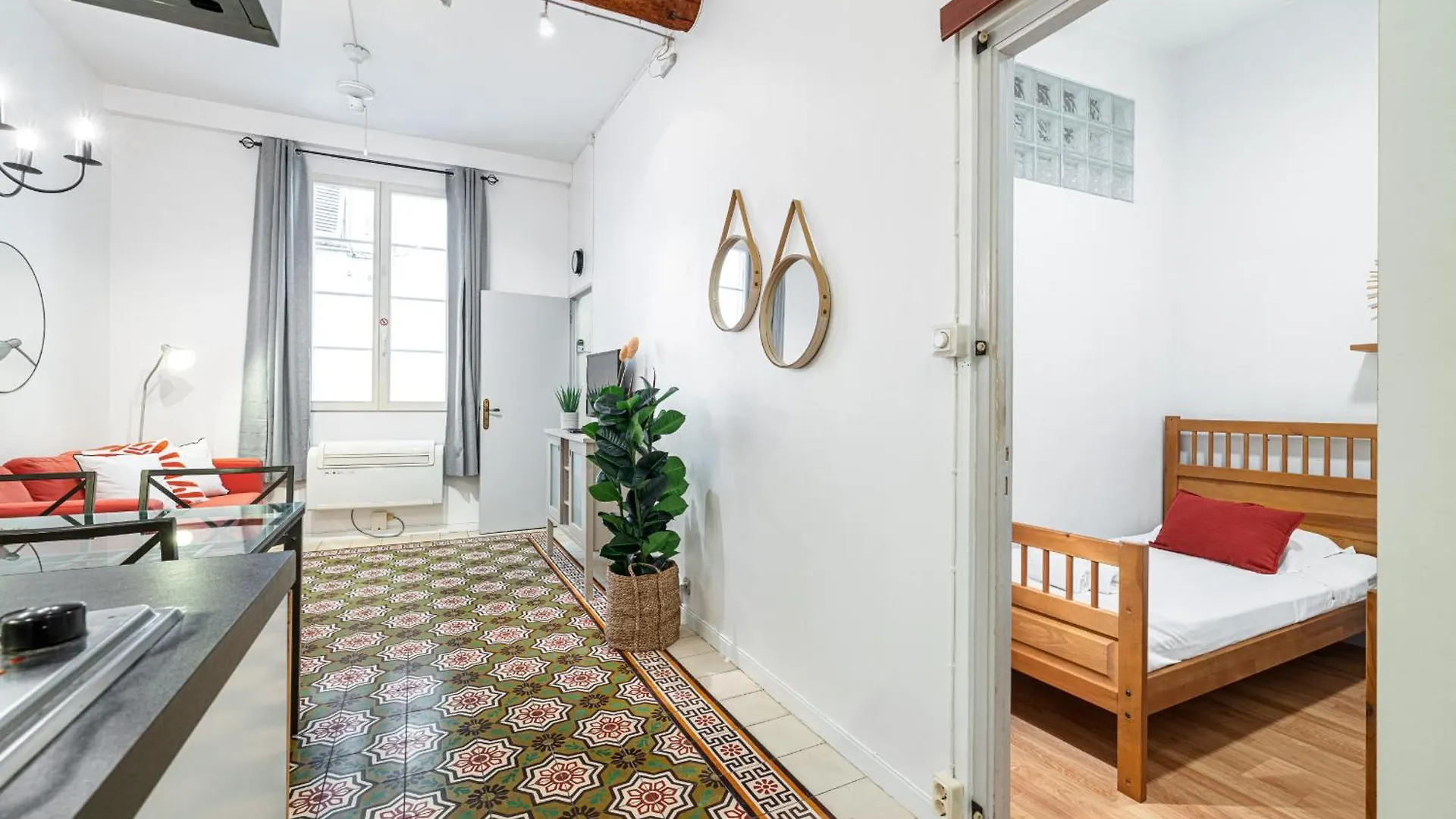 2 Bdr With Independent Studio - Old Town Nice Apartmán